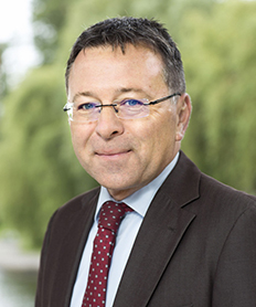 Volker Z&ouml;ller (photo)