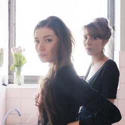 Eva W&uuml;nsch and Luisa St&ouml;mer &ndash; Period heroes (portrait)