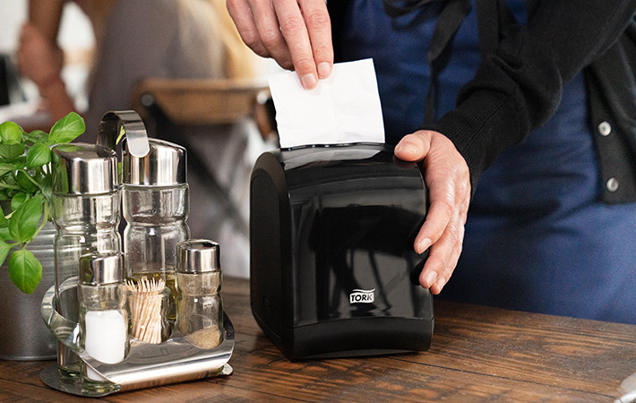 Product photo of Tork Xpressnap Fit &ndash; kitchen (photo)