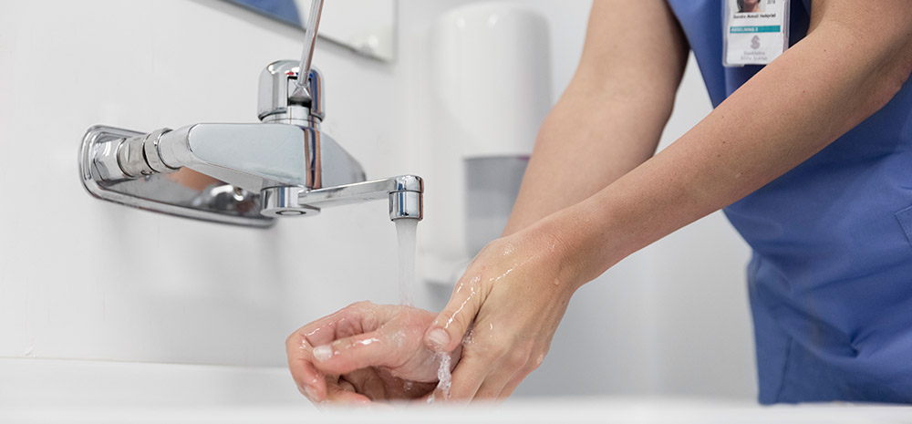 Fear of infections in hospitals (photo)