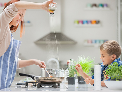 Through the use of a patented compression technology, Okay Compress&eacute;&rsquo;s kitchen rolls are half the size of standard kitchen rolls. (photo)