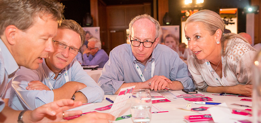 Ethics and integrity &ndash; participants discussing complex situations (photo)